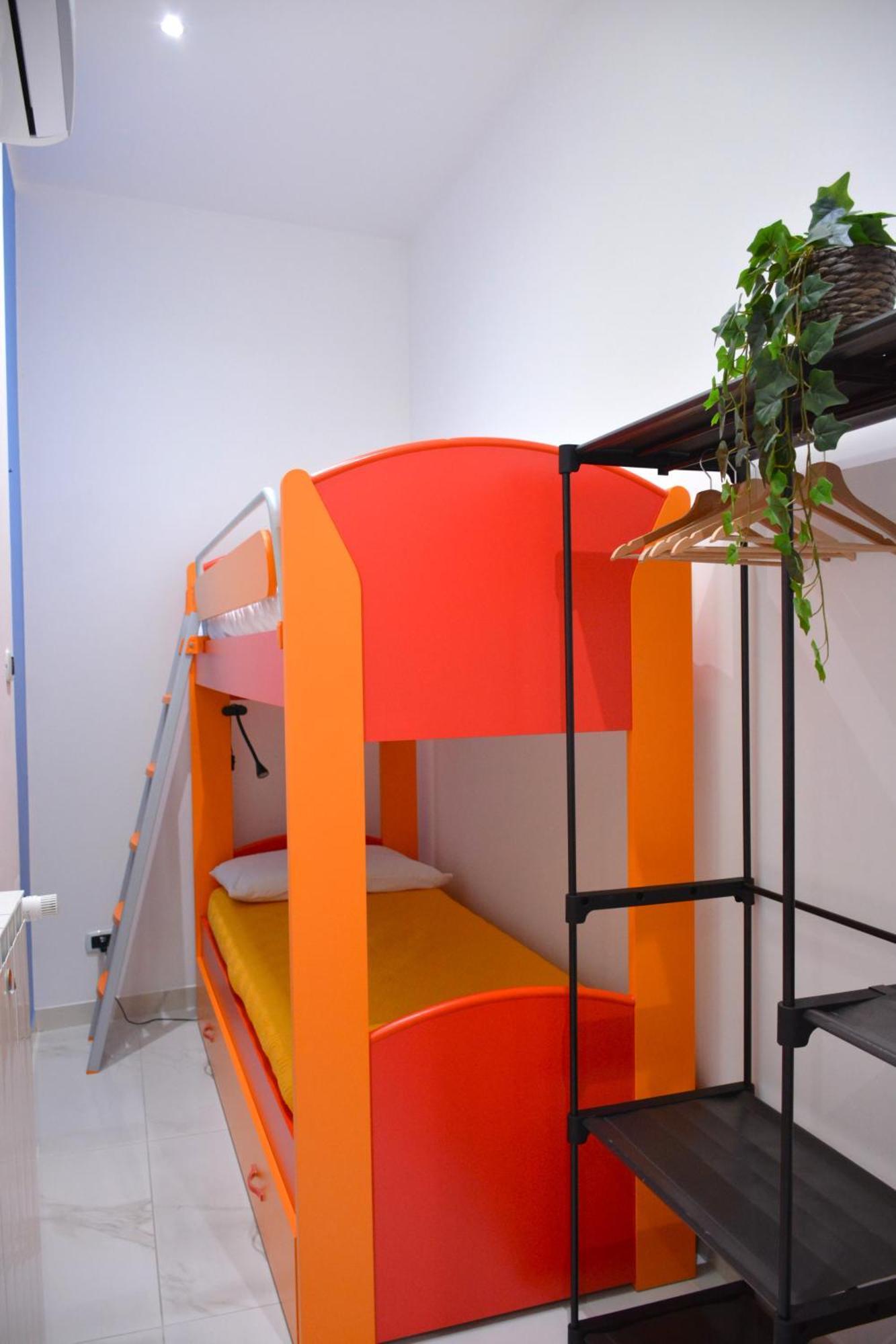 Ferienwohnung Casa Chloe - Vicino Al Porto E Basilica San Nicola Bari Exterior foto